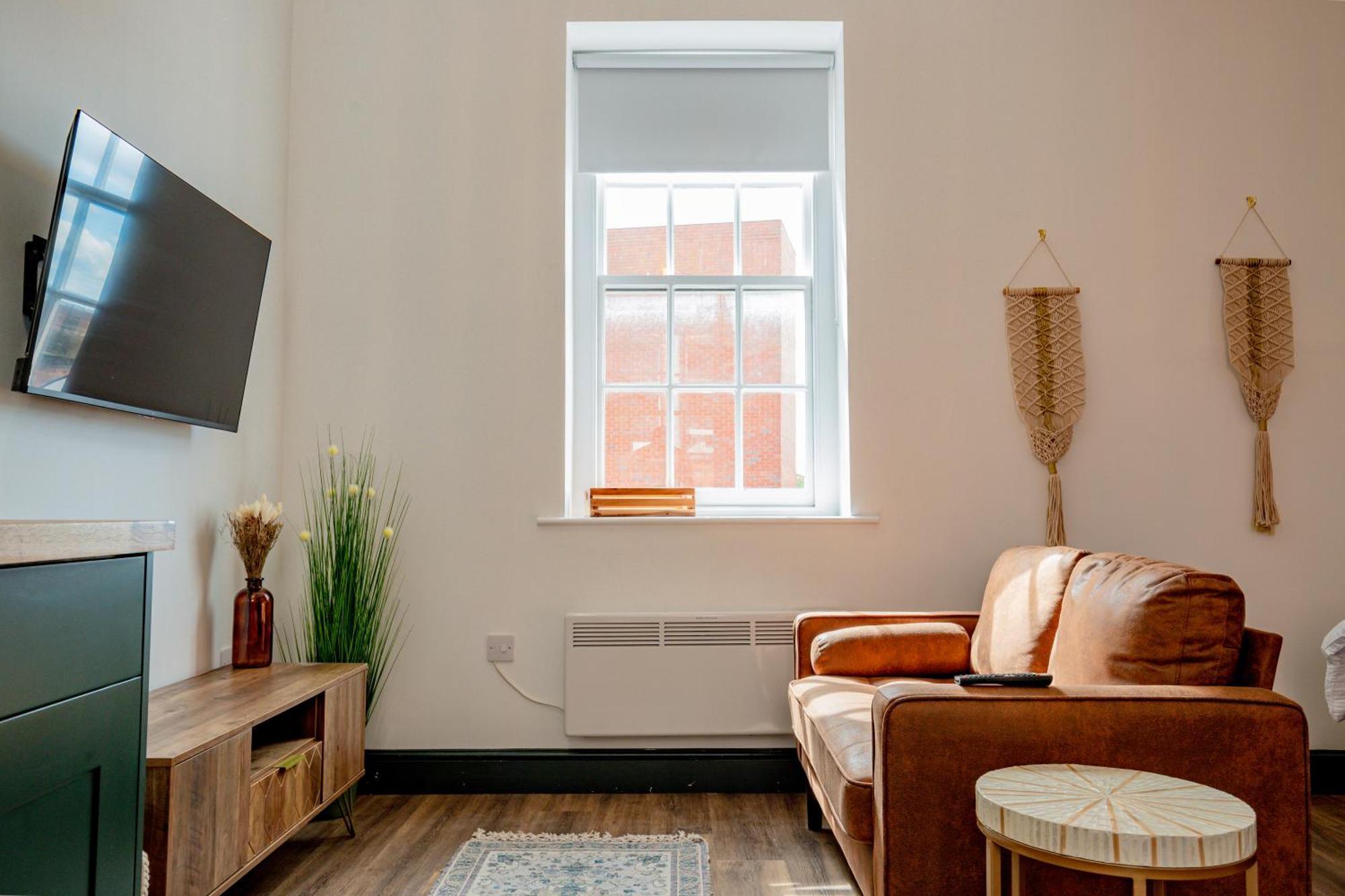 Whiskawaystays Foregate Studio No 6 Устър Екстериор снимка
