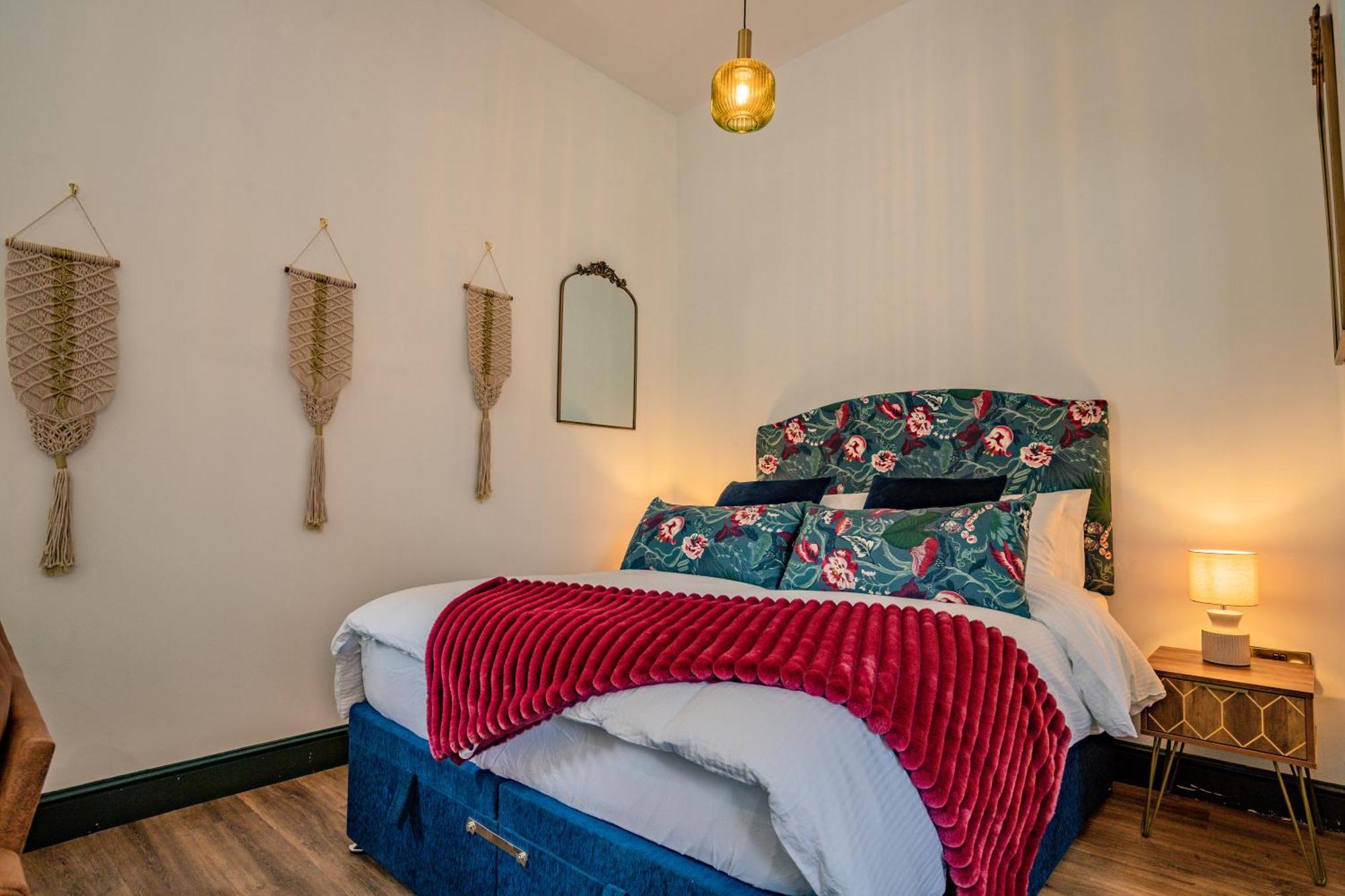 Whiskawaystays Foregate Studio No 6 Устър Екстериор снимка